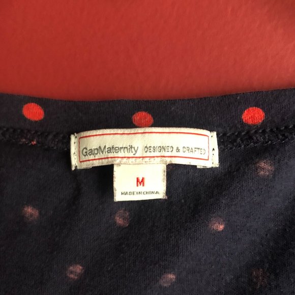 Maternity Shirts Bundle - Picture 4 of 16